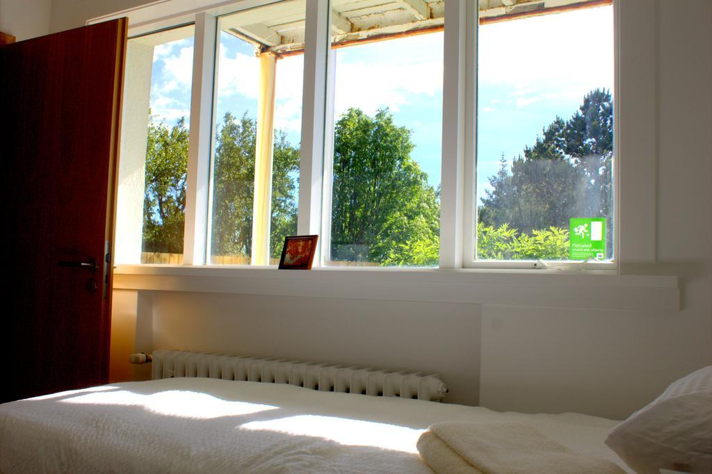 Helgugata Guesthouse Borgarnes Ngoại thất bức ảnh